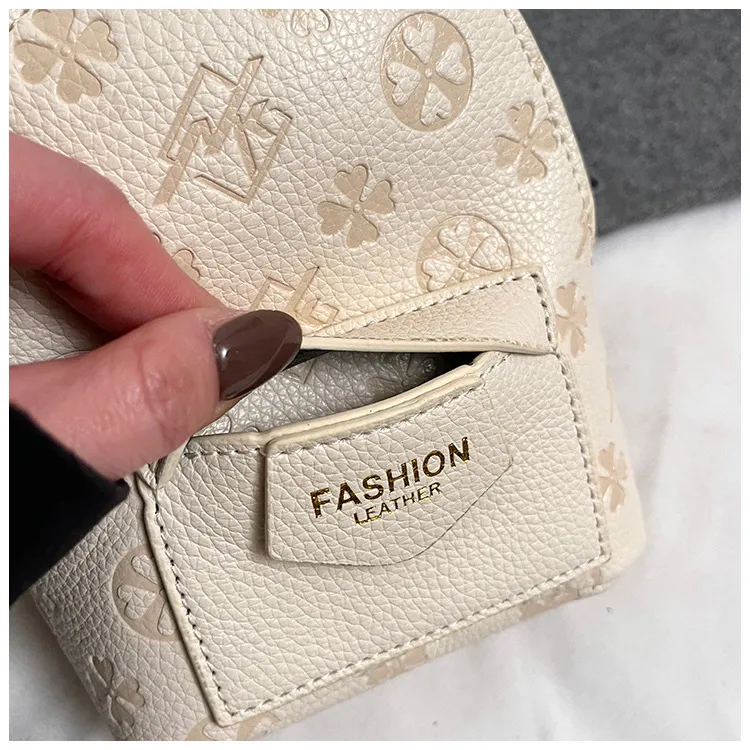 Children's Bag All-match Retro Fashionable Simple Portable Bucket Bag New Style Niche Wide Shoulder Strap Mini Crossbody Small Bag display picture 3