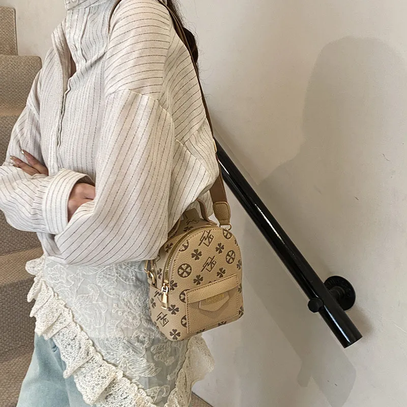 Children's Bag All-match Retro Fashionable Simple Portable Bucket Bag New Style Niche Wide Shoulder Strap Mini Crossbody Small Bag display picture 31