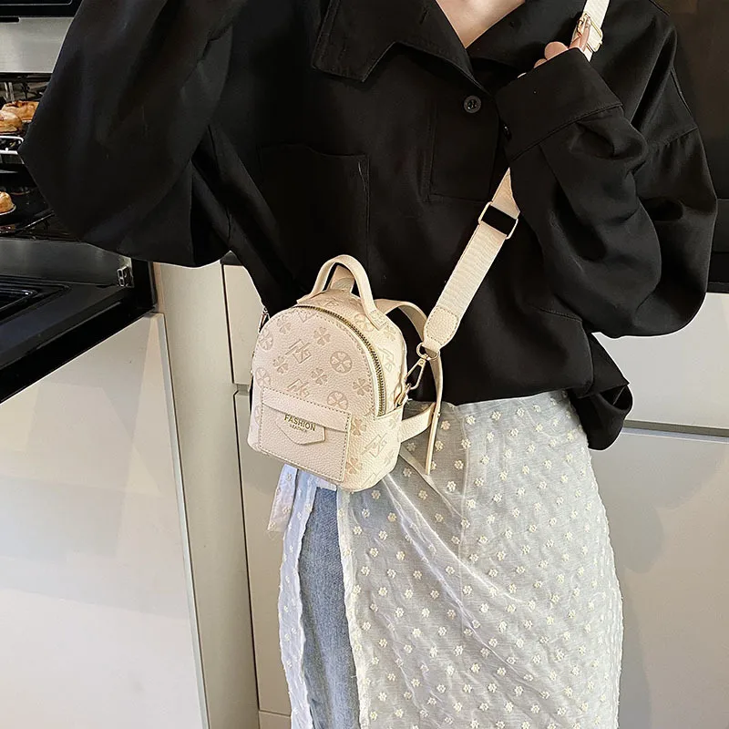 Children's Bag All-match Retro Fashionable Simple Portable Bucket Bag New Style Niche Wide Shoulder Strap Mini Crossbody Small Bag display picture 34