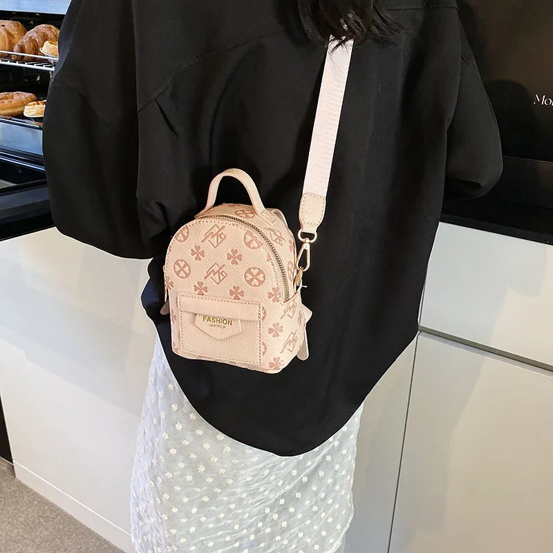Children's Bag All-match Retro Fashionable Simple Portable Bucket Bag New Style Niche Wide Shoulder Strap Mini Crossbody Small Bag display picture 36