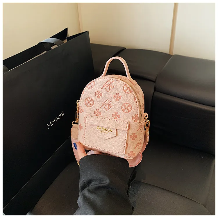 Children's Bag All-match Retro Fashionable Simple Portable Bucket Bag New Style Niche Wide Shoulder Strap Mini Crossbody Small Bag display picture 40