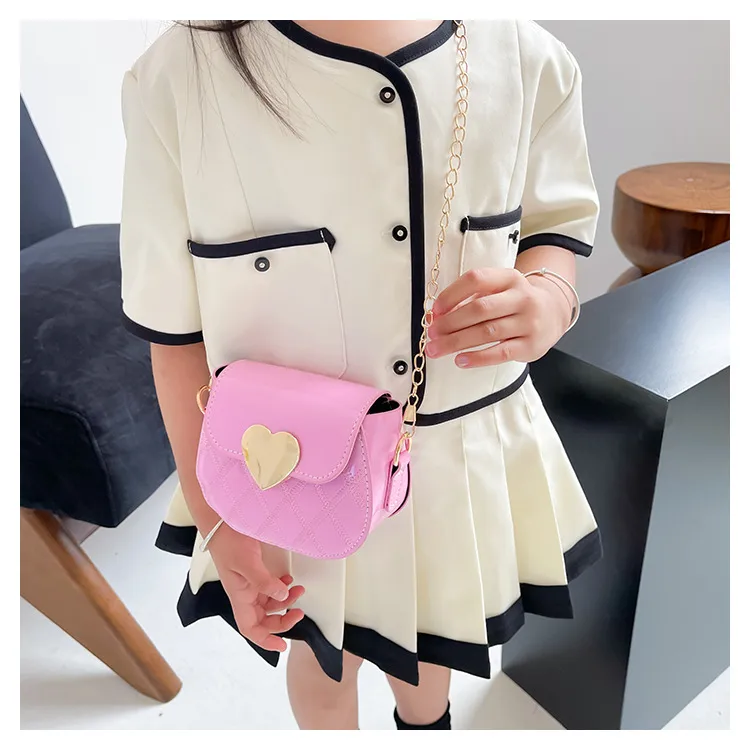 New Cartoon Children's Bag Mini Western Style Six-color Peach Heart Girl's Bag Cute Toddler Shoulder Bag display picture 5
