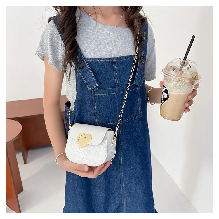 New Cartoon Children's Bag Mini Western Style Six-color Peach Heart Girl's Bag Cute Toddler Shoulder Bag display picture 9