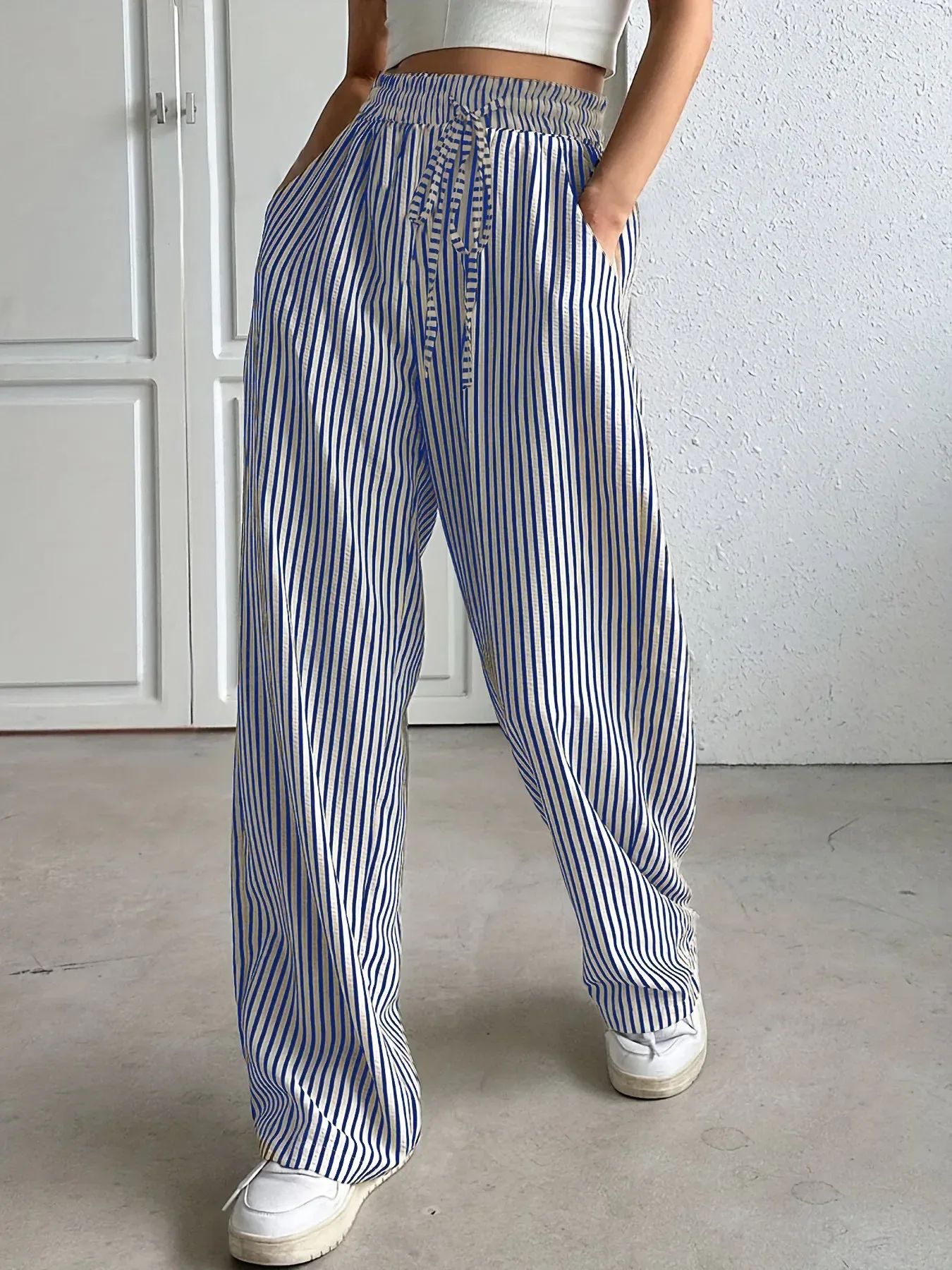 Europe And The United States  Foreign Trade Women's Clothing Explosions Independent Station    Striped Casual Pants Straight Pants display picture 8
