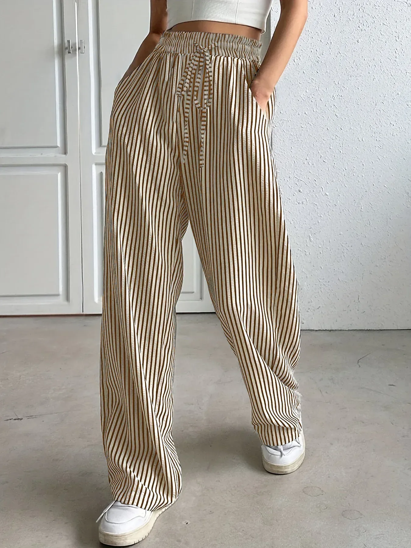 Europe And The United States  Foreign Trade Women's Clothing Explosions Independent Station    Striped Casual Pants Straight Pants display picture 11