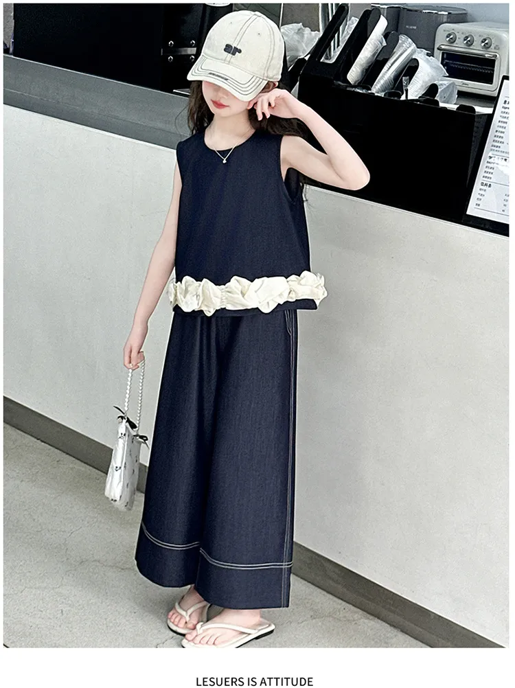 Girls Summer Suit  New Big Children's Western Style New Thin Sleeveless Tencel Denim Two-piece Set For Little Girls display picture 15