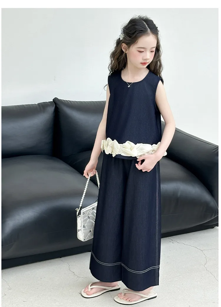 Girls Summer Suit  New Big Children's Western Style New Thin Sleeveless Tencel Denim Two-piece Set For Little Girls display picture 19
