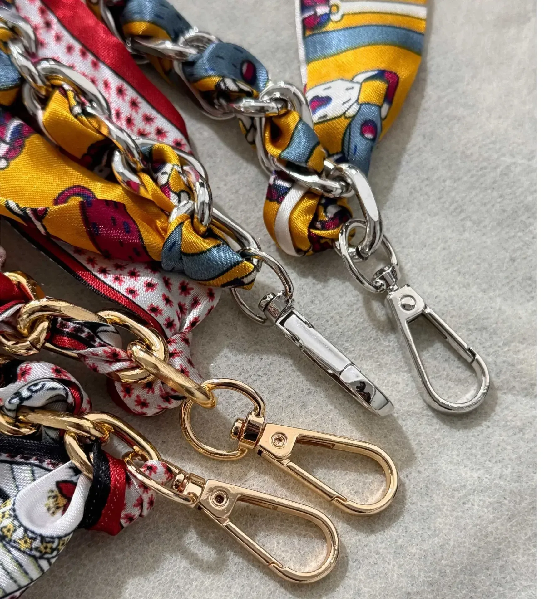 Bag With Silk Scarf Replacement Underarm Bag With Mobile Phone Hanging Chain Bag With Shoulder Strap Short Metal Chain Bag Strap display picture 12