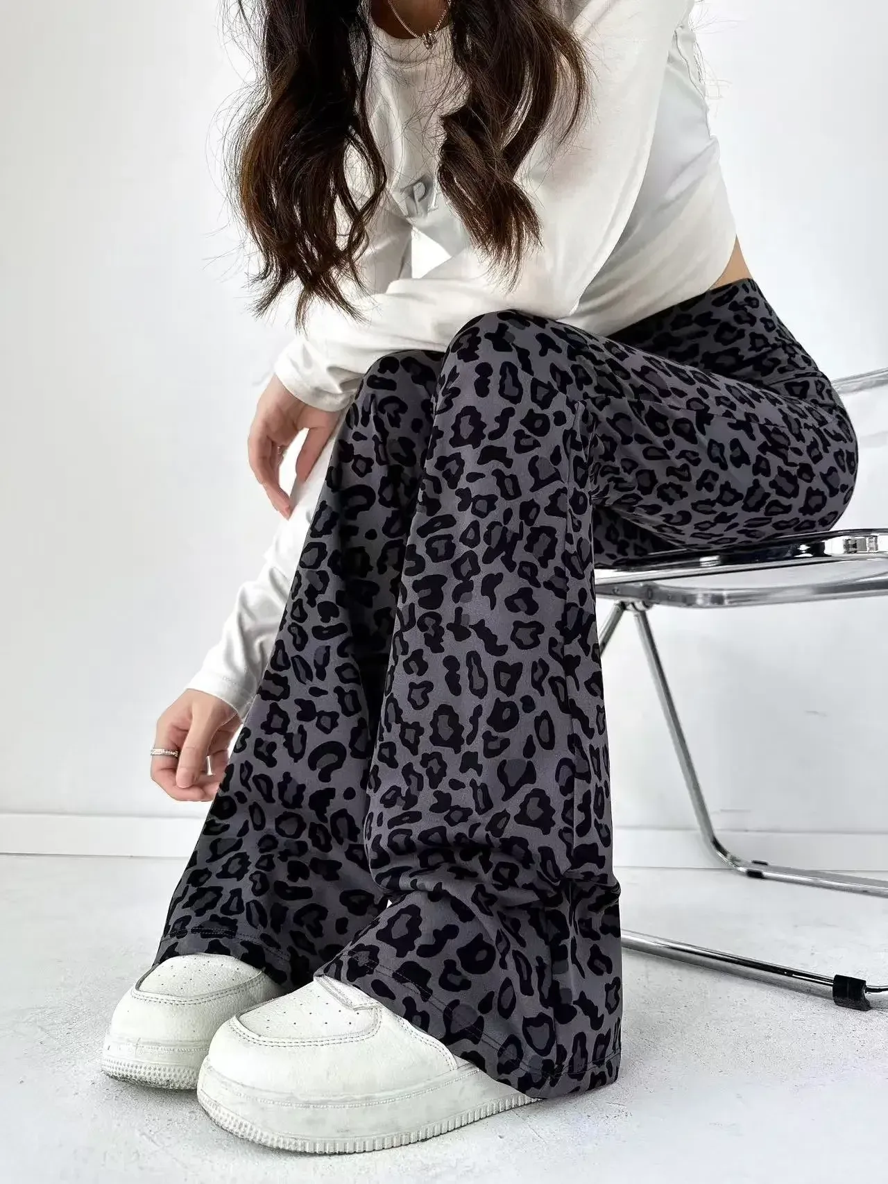 Leopard Print Flared Pants Shark Pants High Waist Micro Horn Slimming Fashion Women's Pants display picture 17