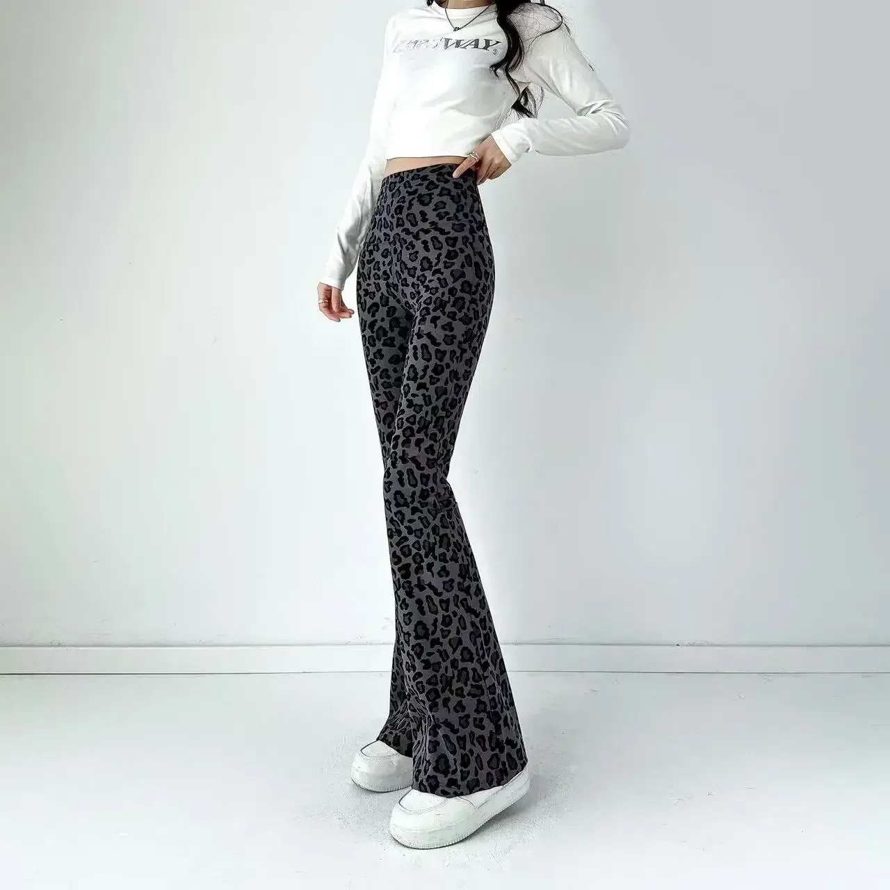 Leopard Print Flared Pants Shark Pants High Waist Micro Horn Slimming Fashion Women's Pants display picture 26