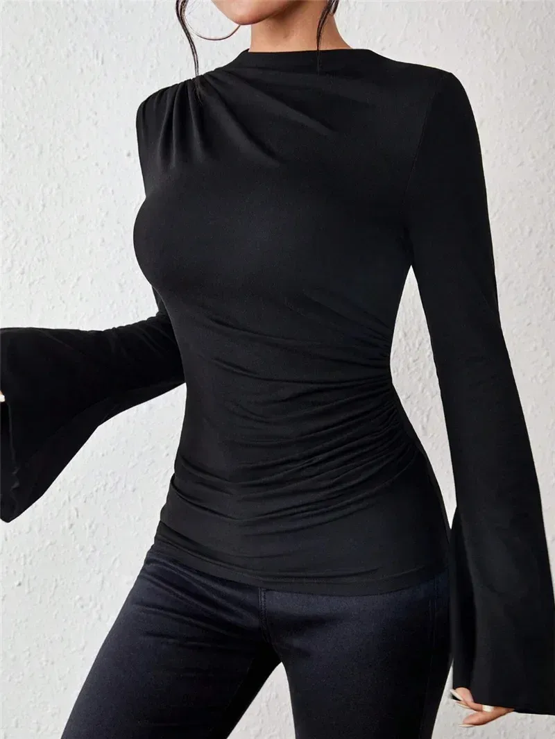 Autumn And Winter New All-match Pleated    Design Sense Horn Sleeve Collar Slim T-shirt display picture 11