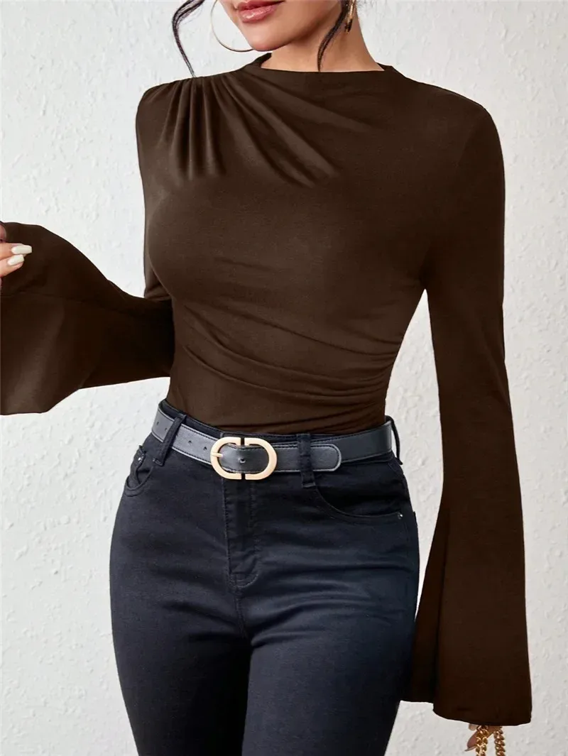 Autumn And Winter New All-match Pleated    Design Sense Horn Sleeve Collar Slim T-shirt display picture 13