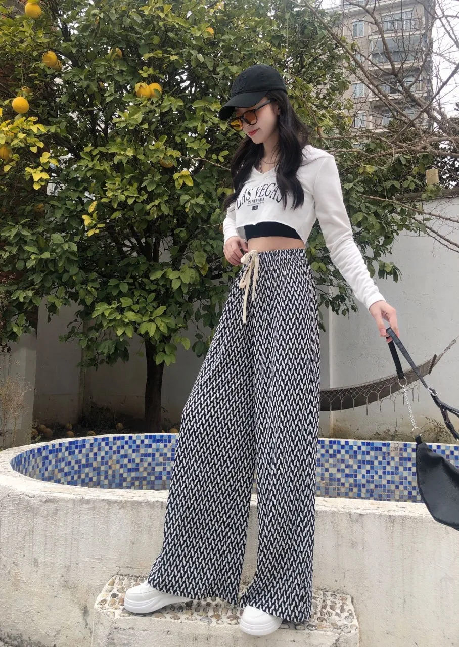 Plaid Wide-leg Pants For Women Summer Thin High Waist Draping All-match Ice Silk Chessboard Plaid Cool Straight Pants display picture 5