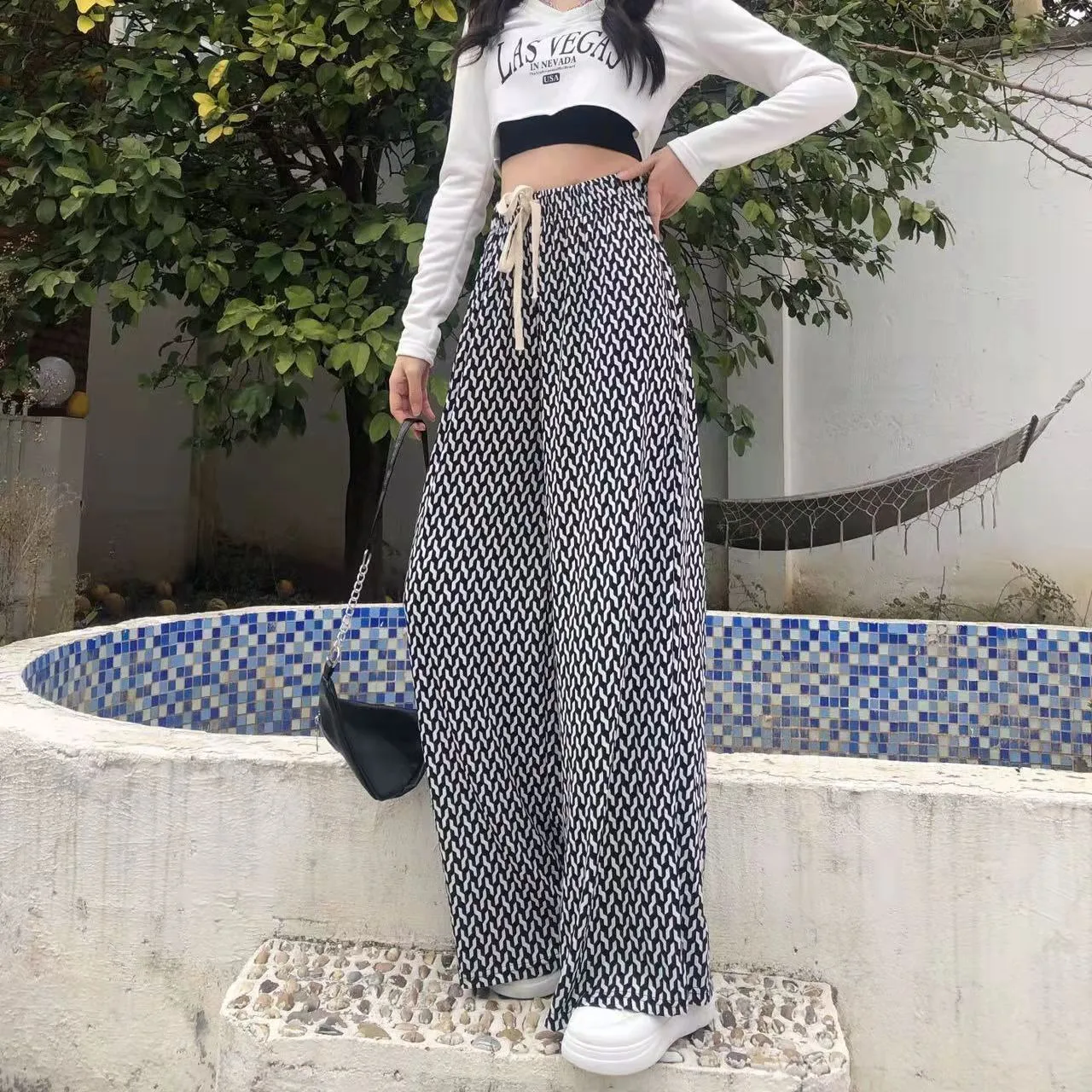 Plaid Wide-leg Pants For Women Summer Thin High Waist Draping All-match Ice Silk Chessboard Plaid Cool Straight Pants display picture 8