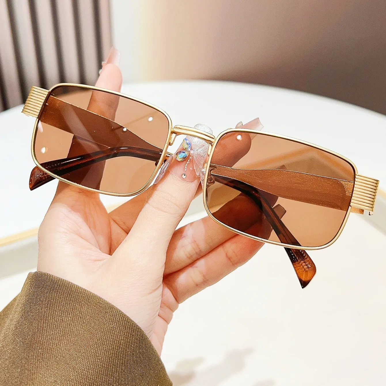 Retro Solid Color Ac UV400 Protection Square Full Frame Glasses display picture 3
