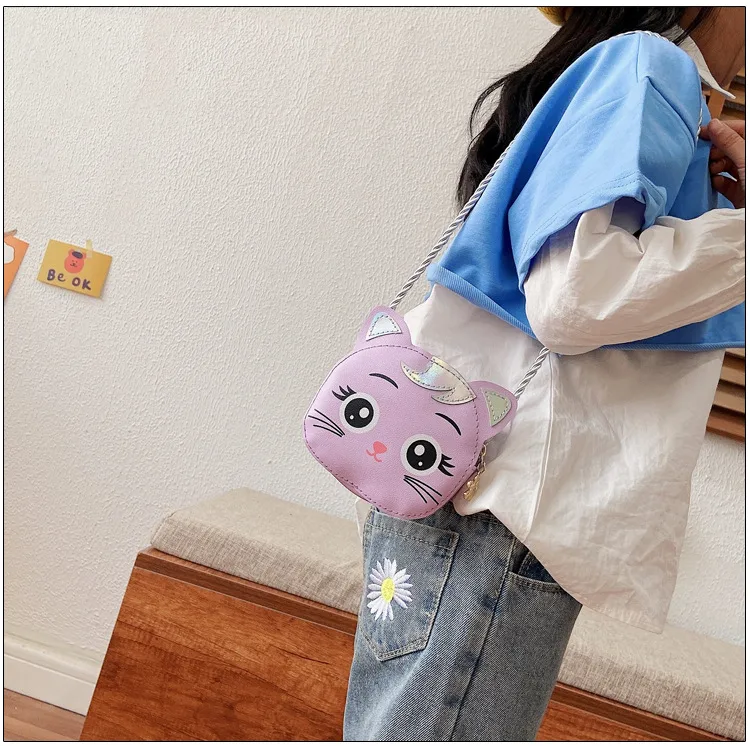Children's Small Bag  New Cartoon Cat Girl Shoulder Crossbody Bag Cute Fashion Accessories Coin Purse display picture 3