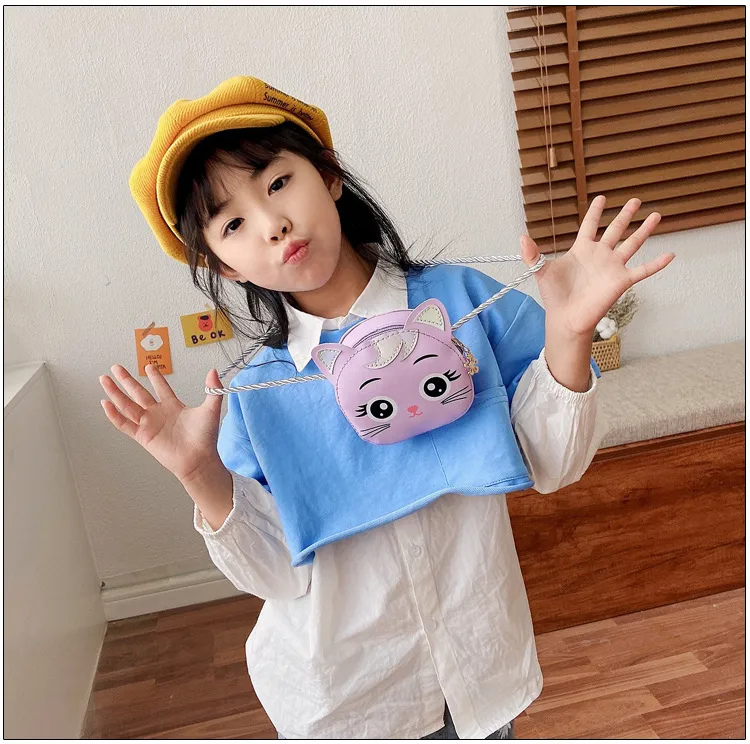 Children's Small Bag  New Cartoon Cat Girl Shoulder Crossbody Bag Cute Fashion Accessories Coin Purse display picture 4