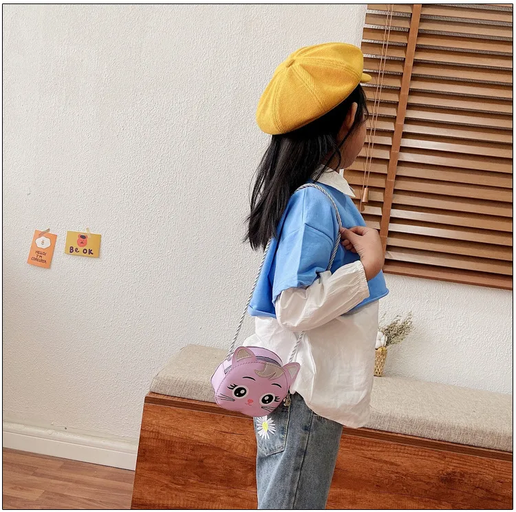 Children's Small Bag  New Cartoon Cat Girl Shoulder Crossbody Bag Cute Fashion Accessories Coin Purse display picture 5