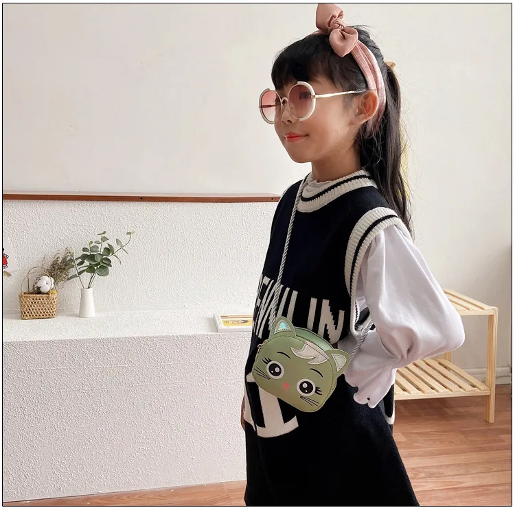 Children's Small Bag  New Cartoon Cat Girl Shoulder Crossbody Bag Cute Fashion Accessories Coin Purse display picture 10