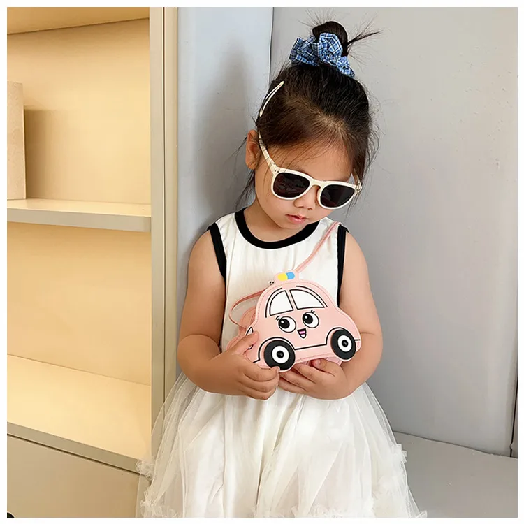 New Children's Bag Cartoon Cute Car Shoulder Crossbody Bag Boys And Girls Fashionable Coin Accessory Bag display picture 11