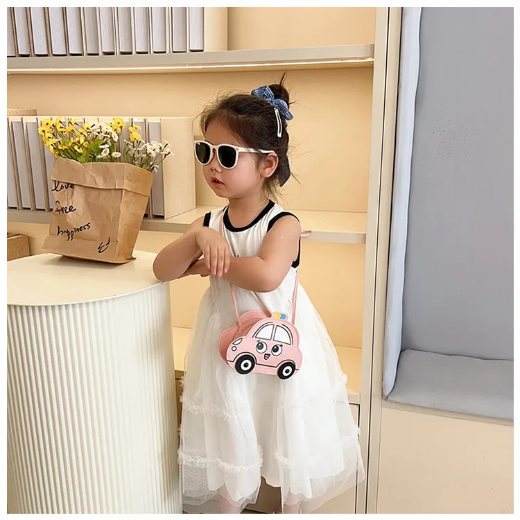 New Children's Bag Cartoon Cute Car Shoulder Crossbody Bag Boys And Girls Fashionable Coin Accessory Bag display picture 15