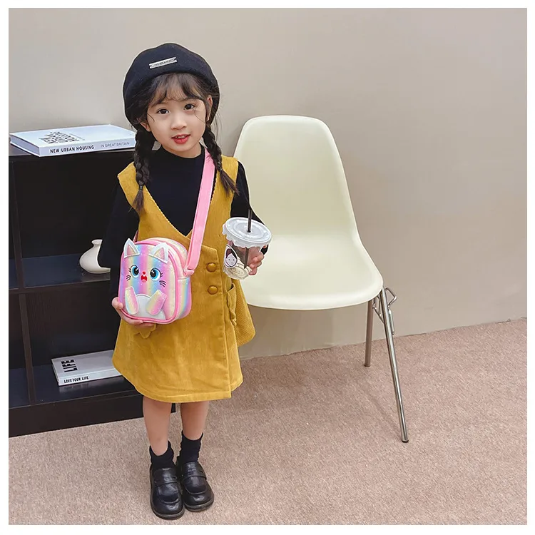 Kitten Embroidered Rainbow Children's Bag Crossbody Bag Baby Girl Cute Fashion Princess Bag Small Schoolbag Shoulder Bag display picture 6