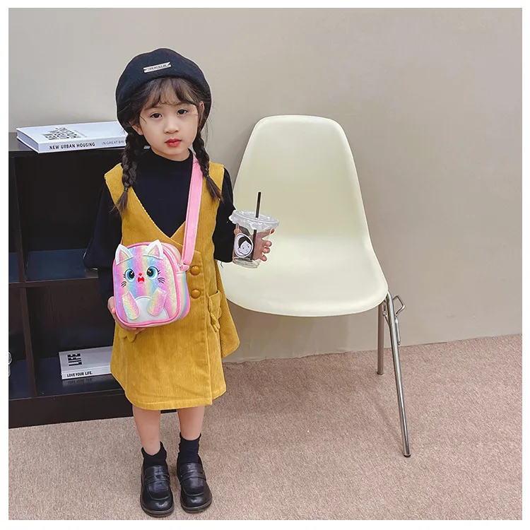 Kitten Embroidered Rainbow Children's Bag Crossbody Bag Baby Girl Cute Fashion Princess Bag Small Schoolbag Shoulder Bag display picture 10