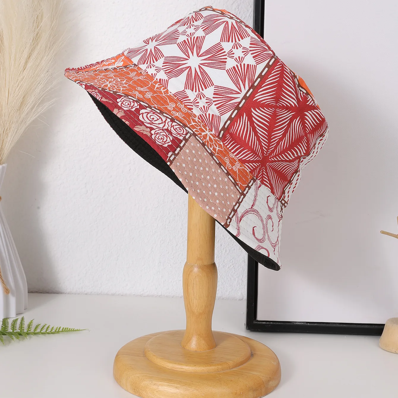 Women's Retro Vacation Bohemian Rose Butterfly Printing Wide Eaves Bucket Hat display picture 3