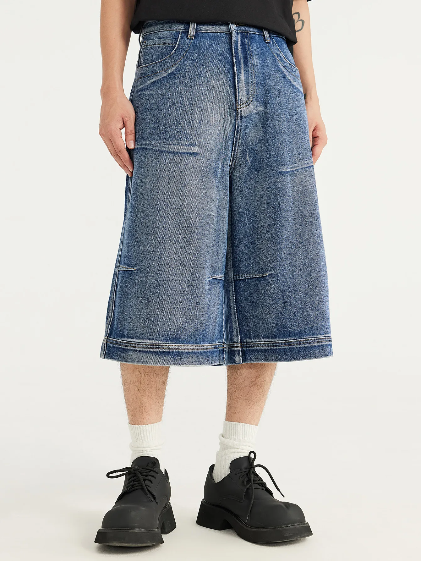 INF Men's |  Pleated Seven-point Jeans  Spring/Summer New Fashion Brand Street Personality Straight Shorts Men display picture 1