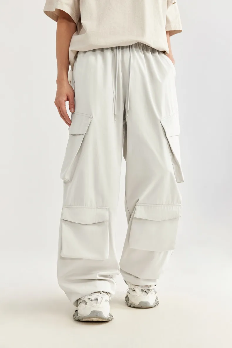 INF Men's Clothing | Three-dimensional Multi-bag Workwear Wide-leg Pants  Spring And Summer New Fashion Brand Loose High Street Plaid Trousers display picture 2