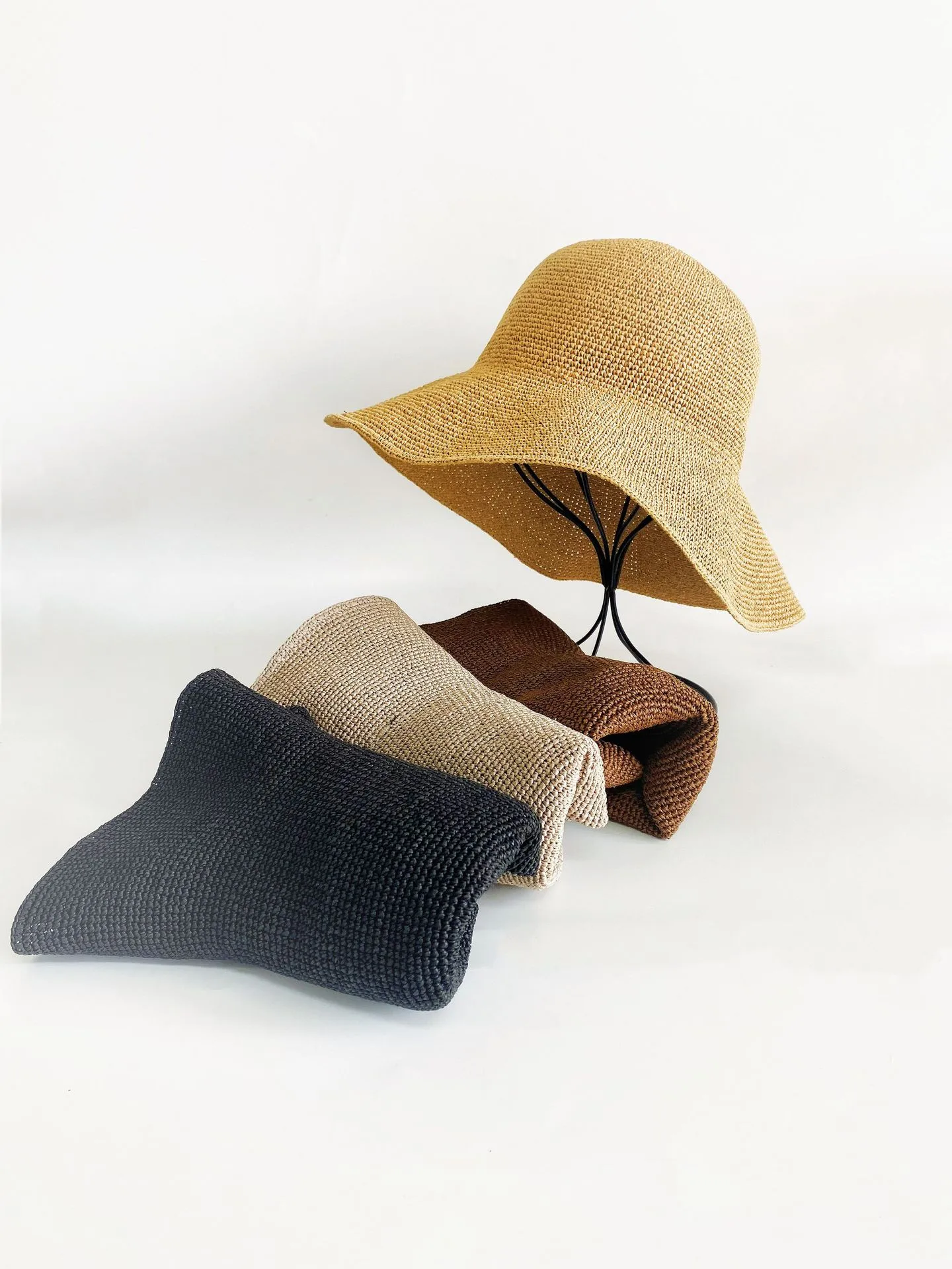 Summer Fine Hook Shade Hat Handmade Fine Paper Grass Fisherman Hat Spring All-match Travel Dome Hat Sun Protection And Sunshade display picture 1