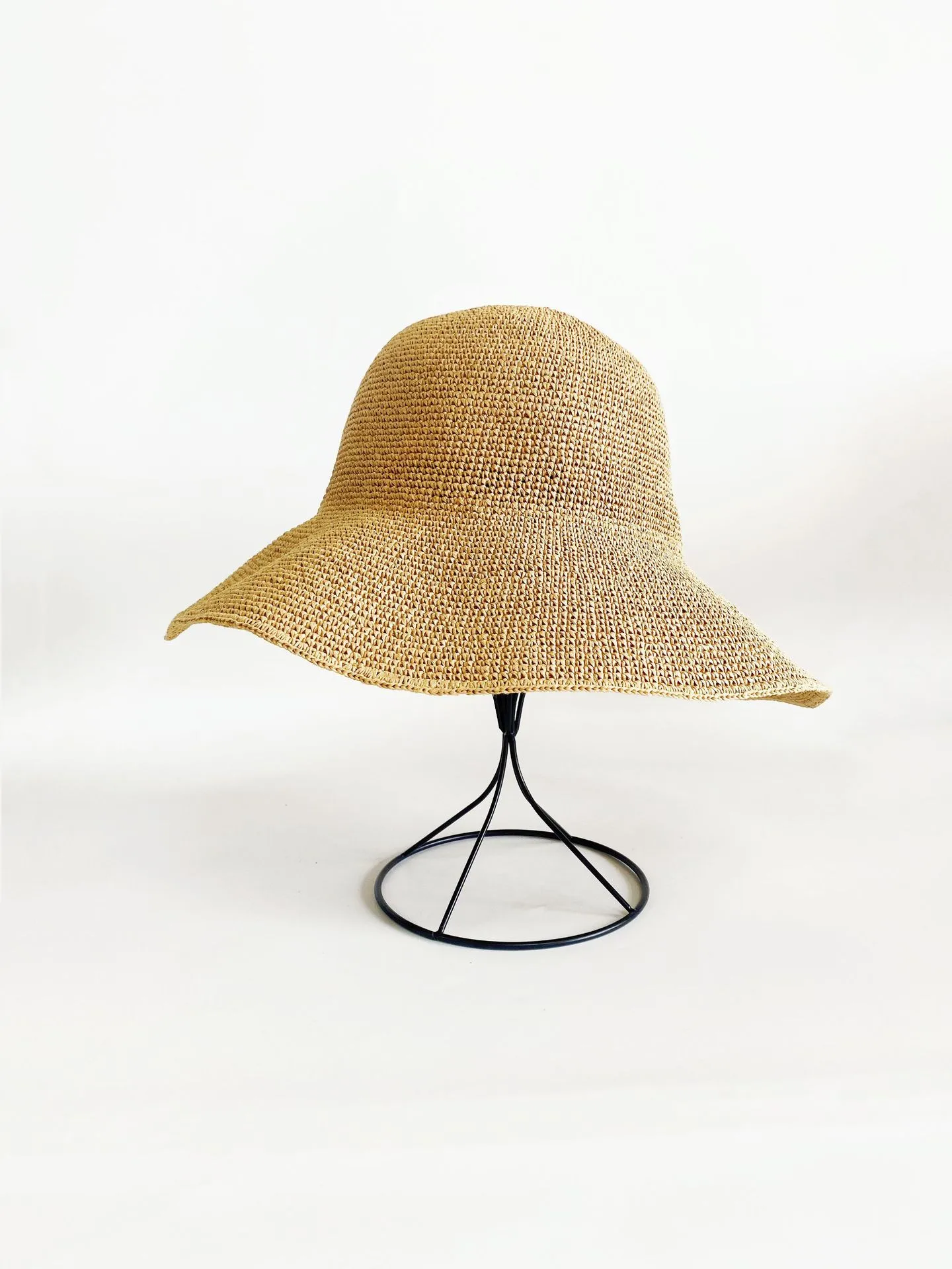 Summer Fine Hook Shade Hat Handmade Fine Paper Grass Fisherman Hat Spring All-match Travel Dome Hat Sun Protection And Sunshade display picture 5