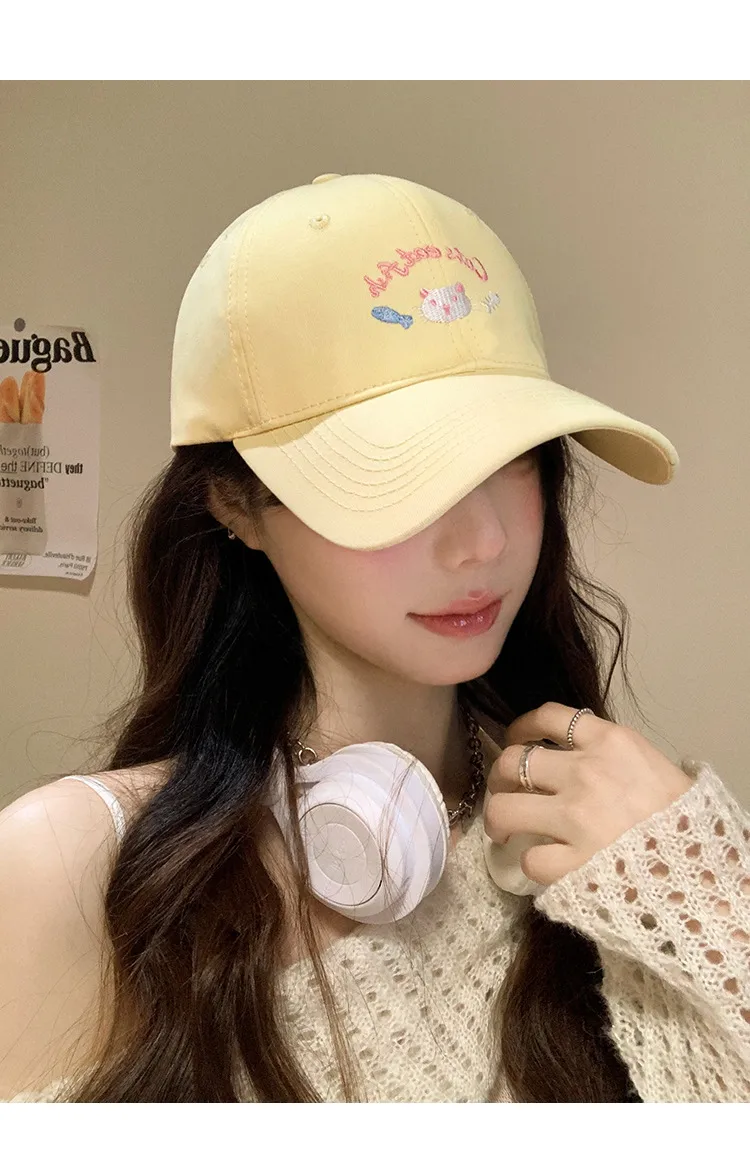 Cute Kitten Embroidered Baseball Cap Women's Spring And Summer Big Head Wide Brim Showing Face Small Cap New Style All-match Hat display picture 8