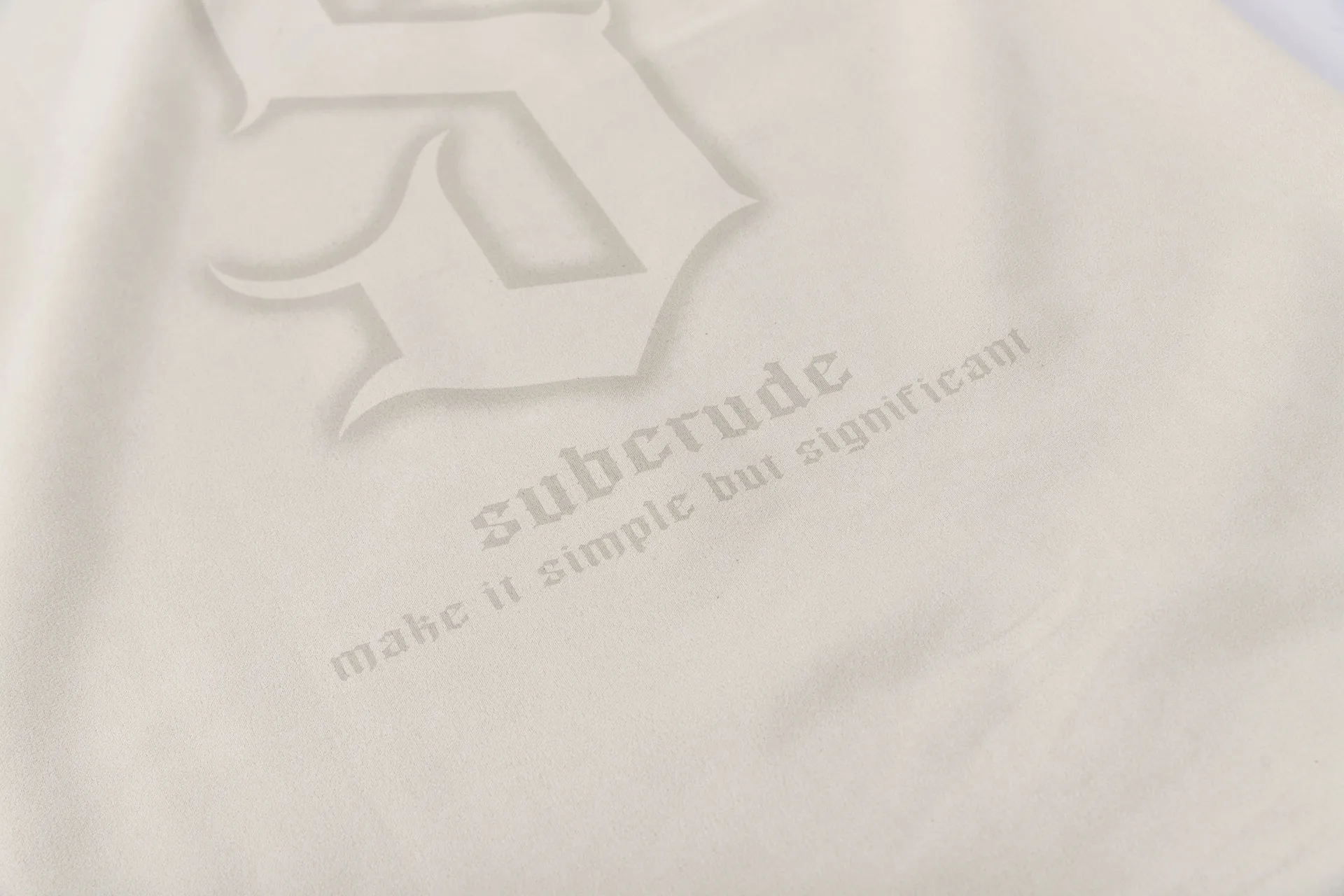 Jiayiku Men's Clothing Spring/Summer New American Street Retro Fashion Brand Deerskin Velvet Embroidered Printed Short-sleeved T-shirt display picture 13