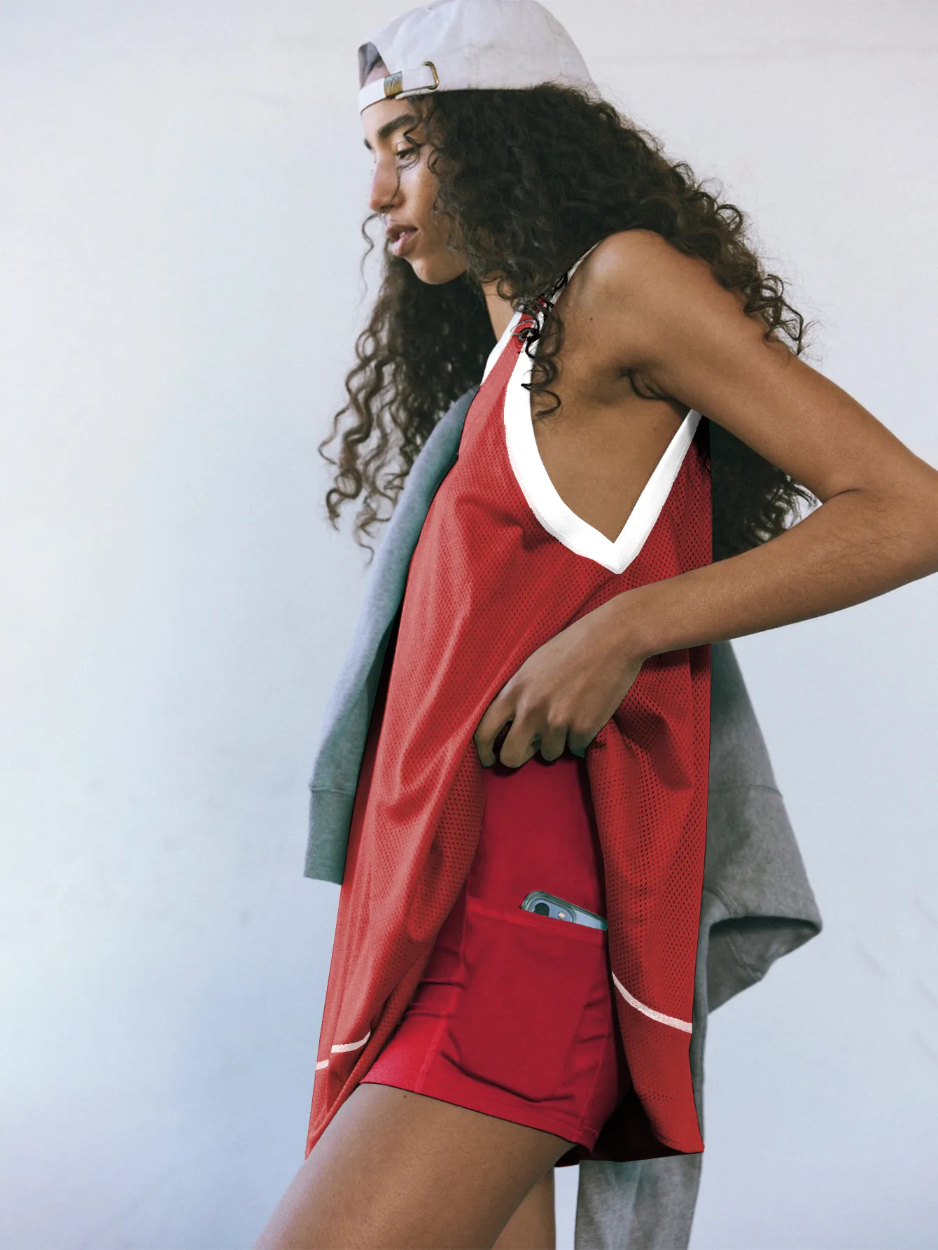 Summer   Style Contrast Color Hole Net Long Sleeveless Vest Light Transparent Pocket High Waist Shorts Two-Piece Set display picture 20