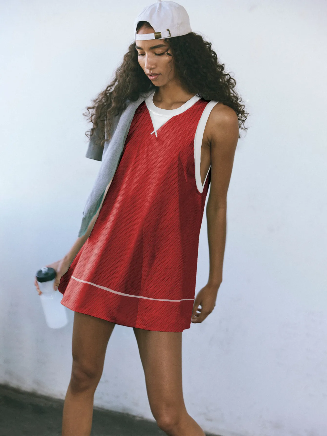 Summer   Style Contrast Color Hole Net Long Sleeveless Vest Light Transparent Pocket High Waist Shorts Two-Piece Set display picture 18