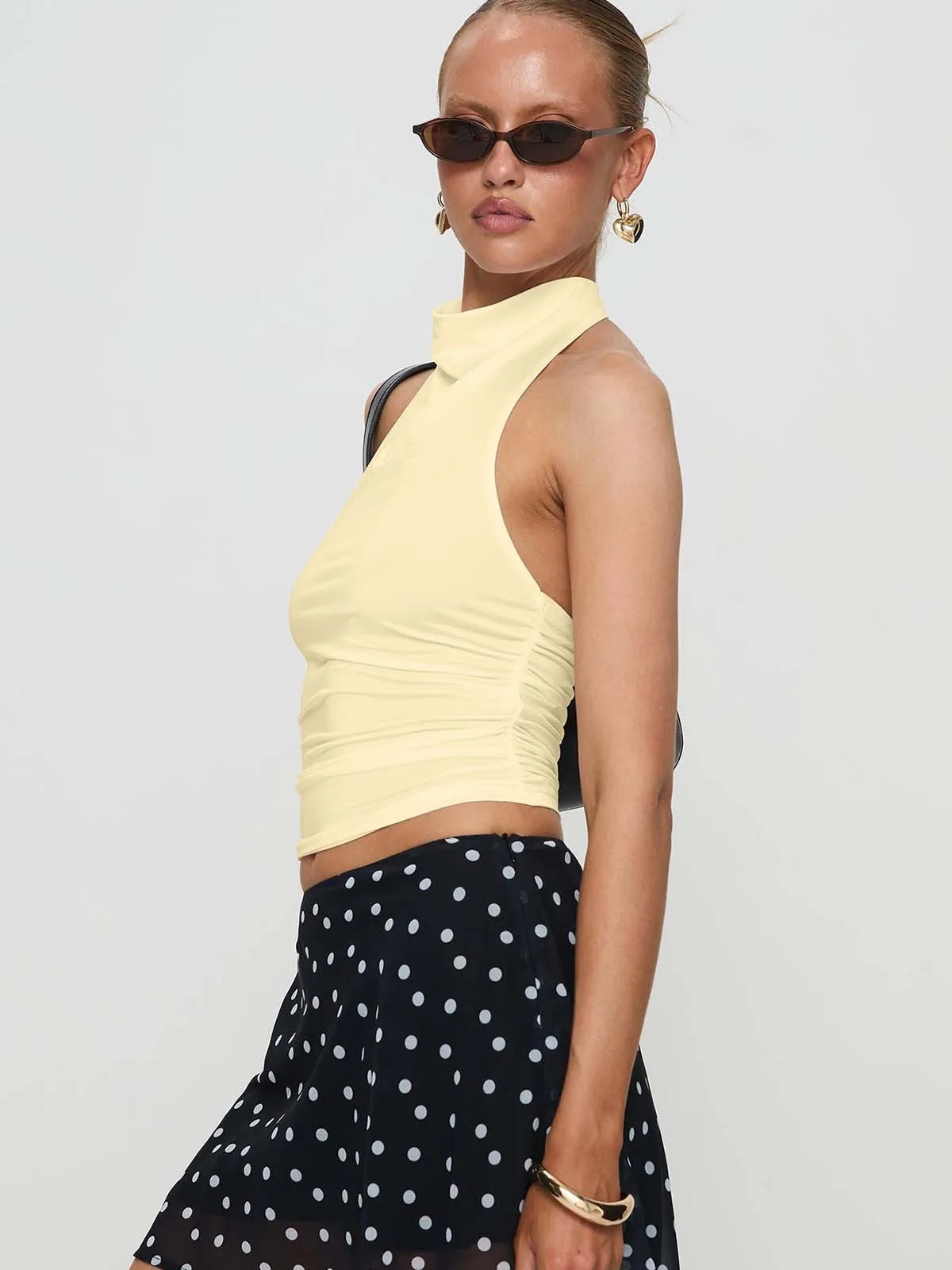 New Design Halter Button Sleeveless Vest Sexy Big Backless Slim Fit Outerwear Top Women display picture 33