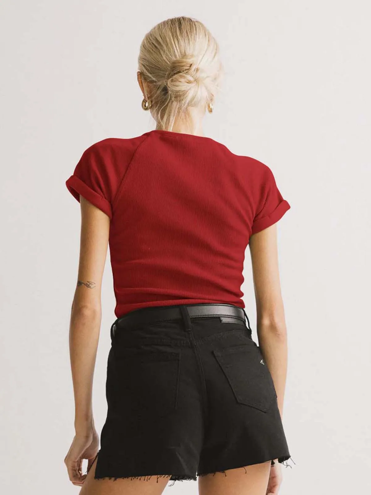 Foreign Trade New Solid Color Knitted Round Neck Shoulder Short Sleeve T-shirt Y2g Hot Girl Style Slim Fit Slim Fit Versatile Top display picture 12