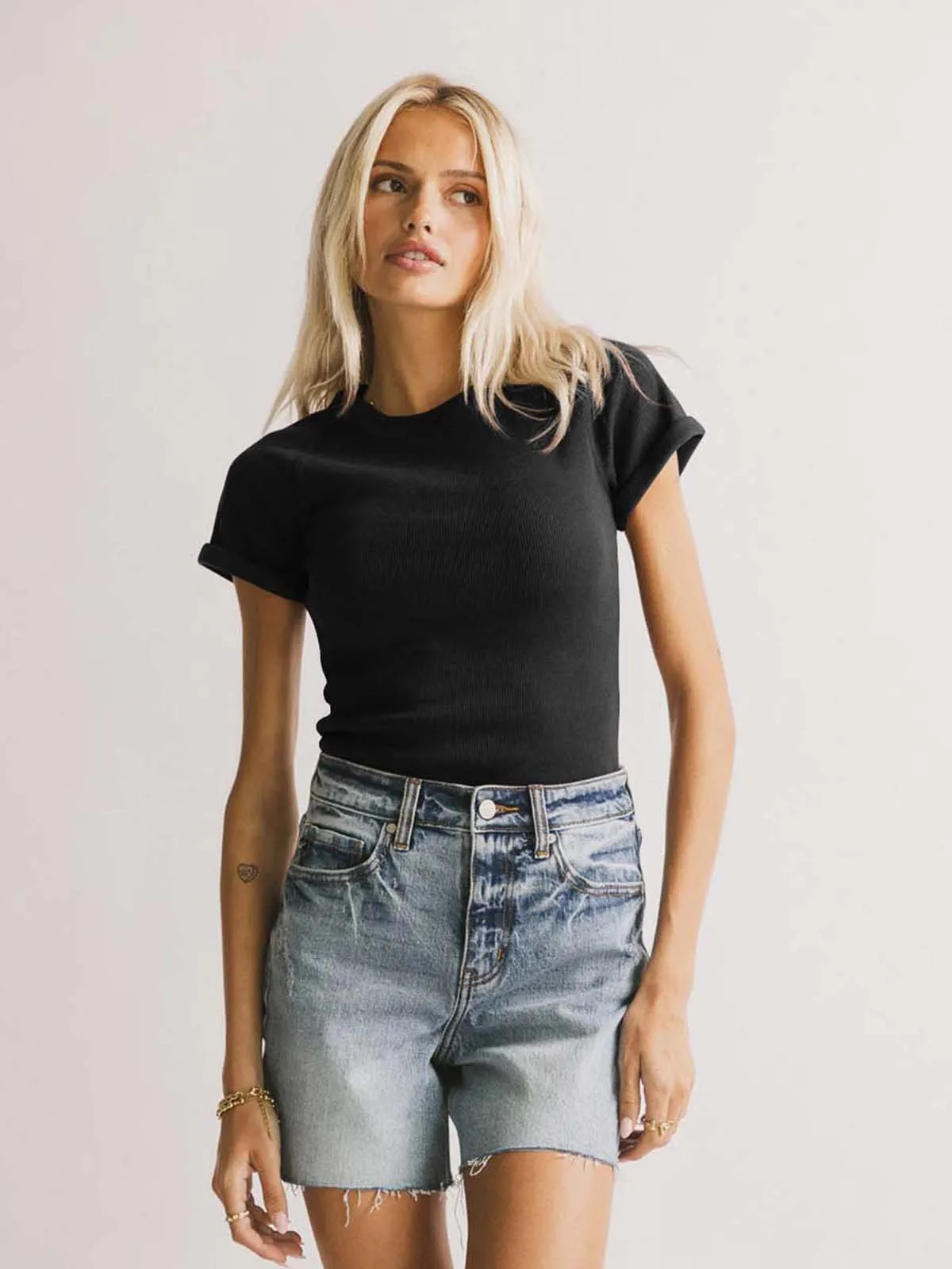 Foreign Trade New Solid Color Knitted Round Neck Shoulder Short Sleeve T-shirt Y2g Hot Girl Style Slim Fit Slim Fit Versatile Top display picture 27