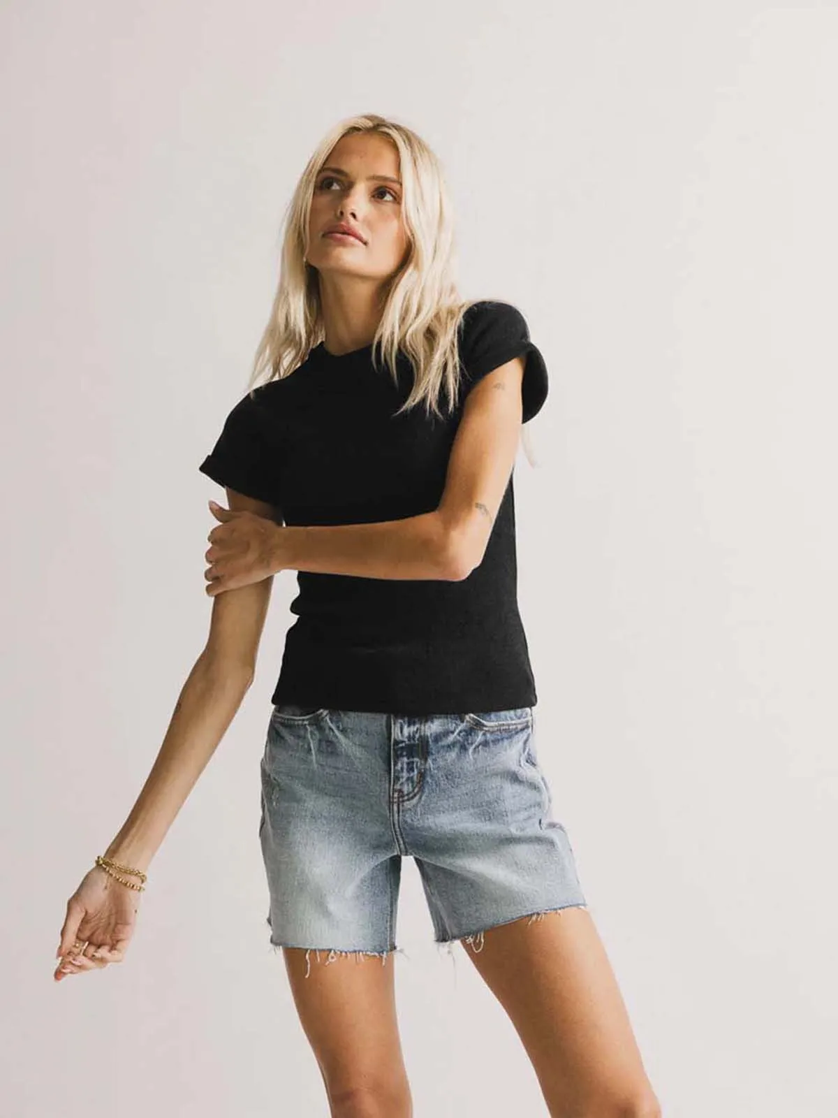Foreign Trade New Solid Color Knitted Round Neck Shoulder Short Sleeve T-shirt Y2g Hot Girl Style Slim Fit Slim Fit Versatile Top display picture 31