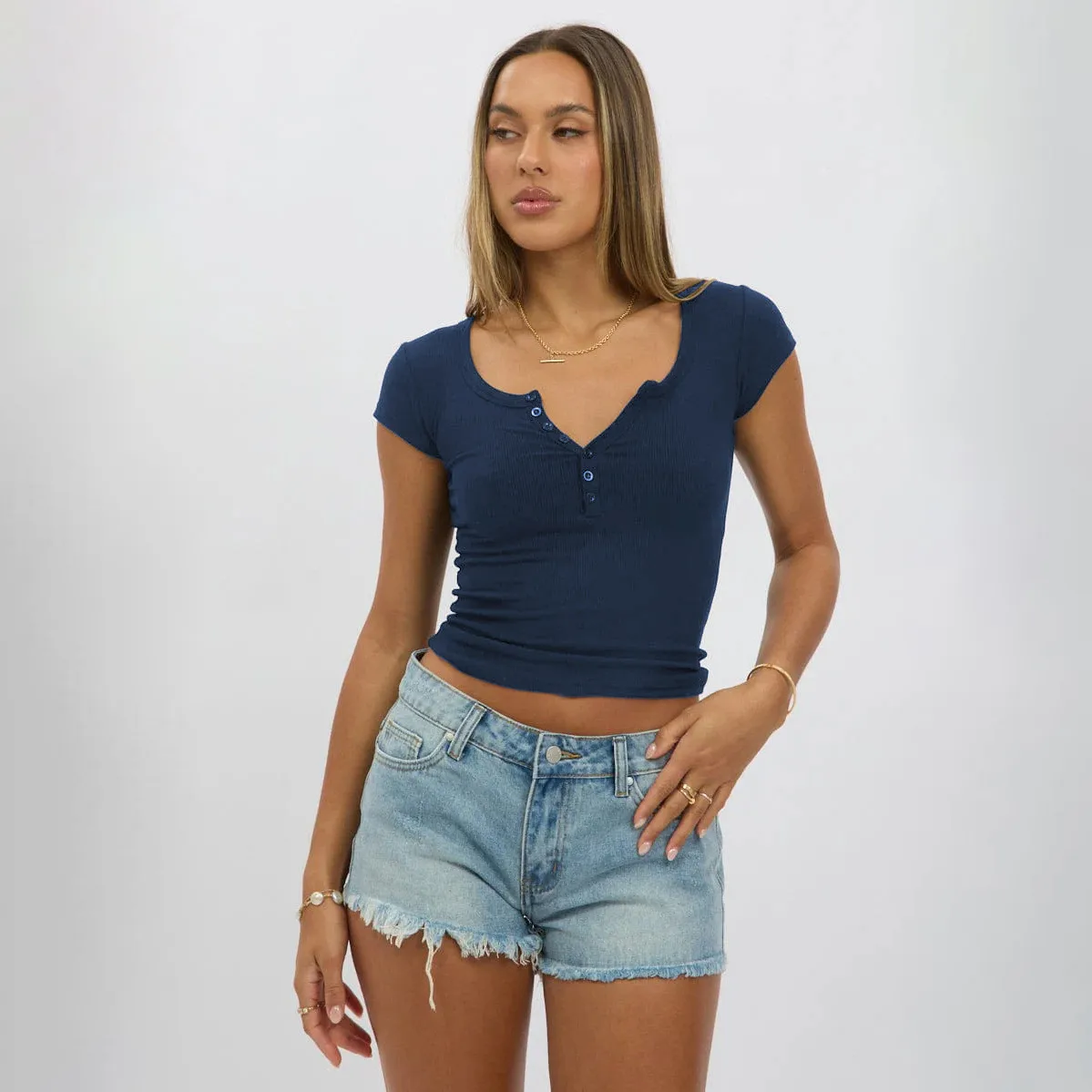 Women's New Hot Sale Solid Color Slim V-neck Short-sleeved Fashion Button Spice Girl T-shirt Top Women display picture 14