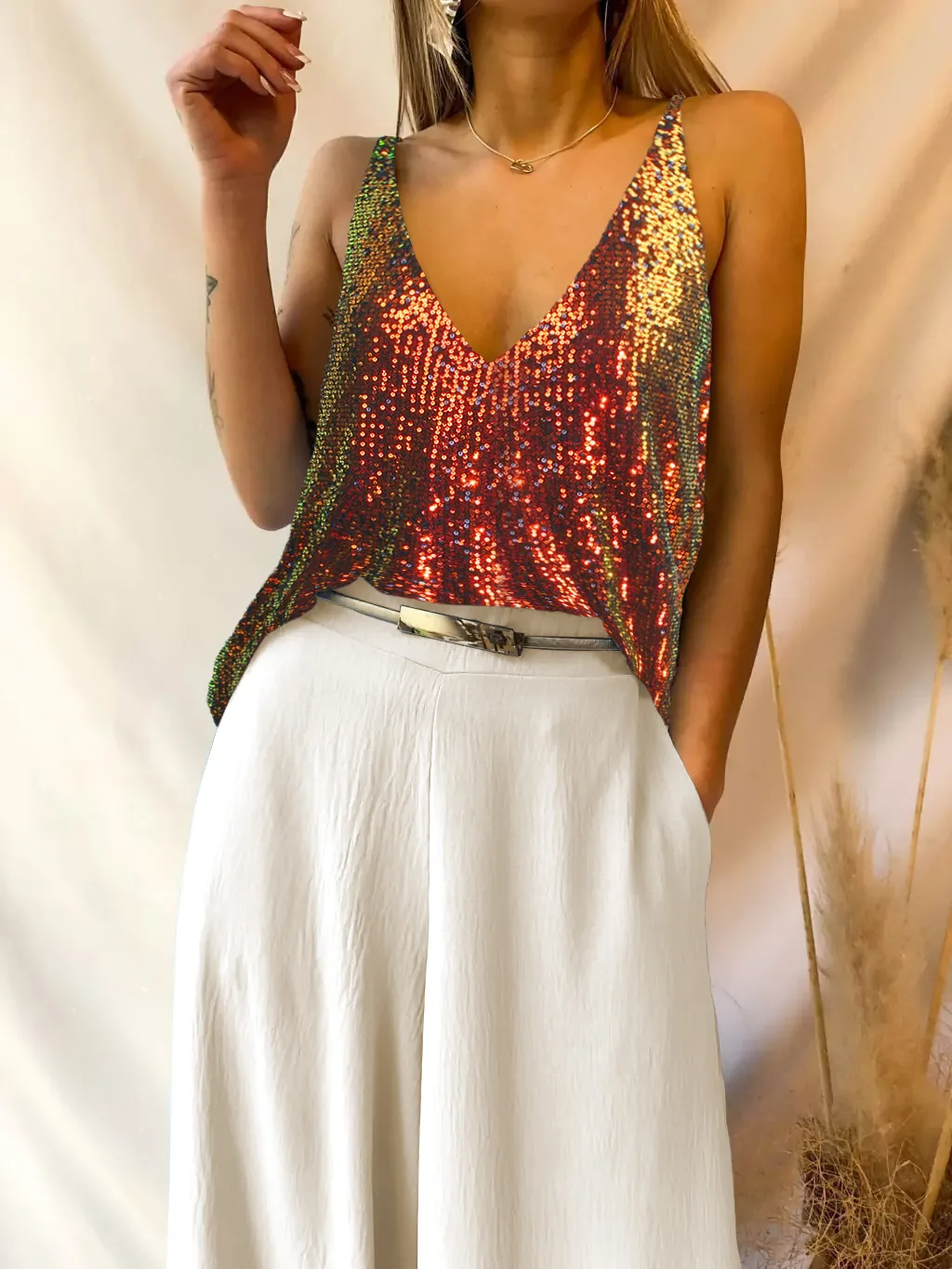 Heavy Embroidery Sequins Vest Loose Outer Wear Camisole Sexy V-neck New  Shiny Sleeveless Front And Back Wearable display picture 4