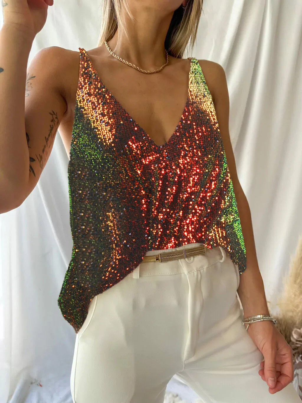 Heavy Embroidery Sequins Vest Loose Outer Wear Camisole Sexy V-neck New  Shiny Sleeveless Front And Back Wearable display picture 7