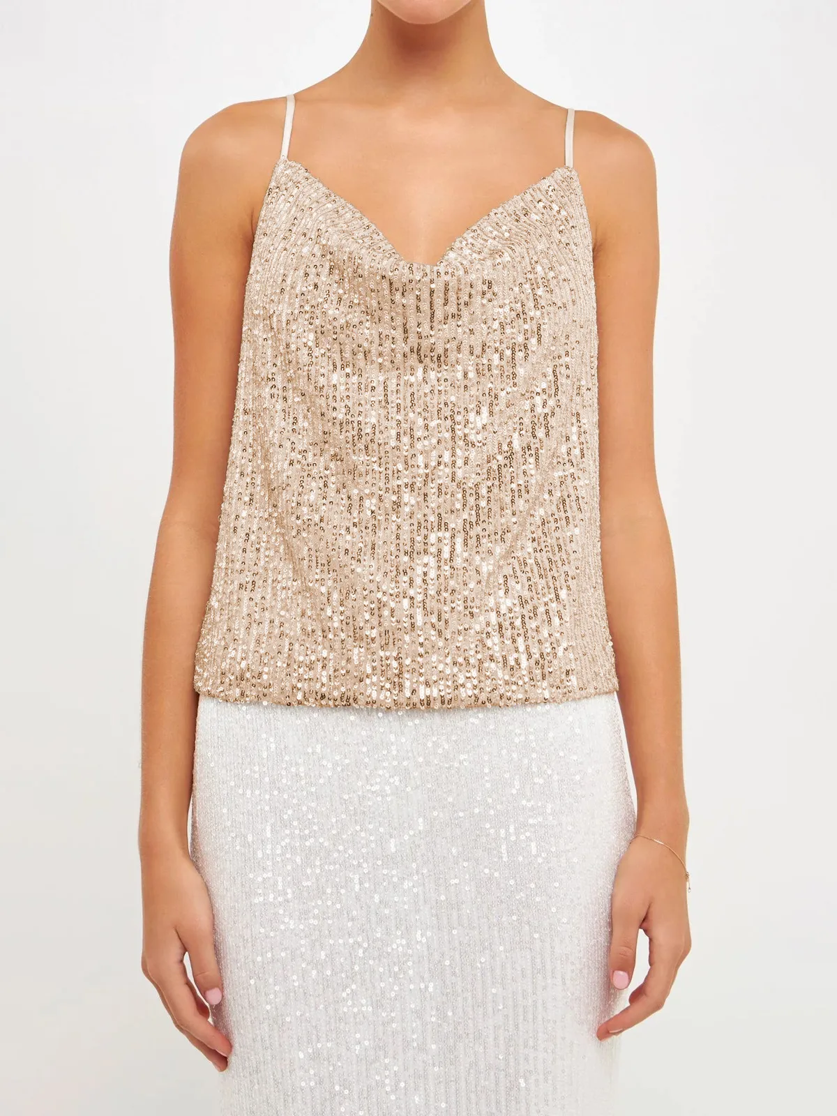 Women's Summer New V-Neck Casual Vest Wholesale Sequin Beaded Camisole Top display picture 11