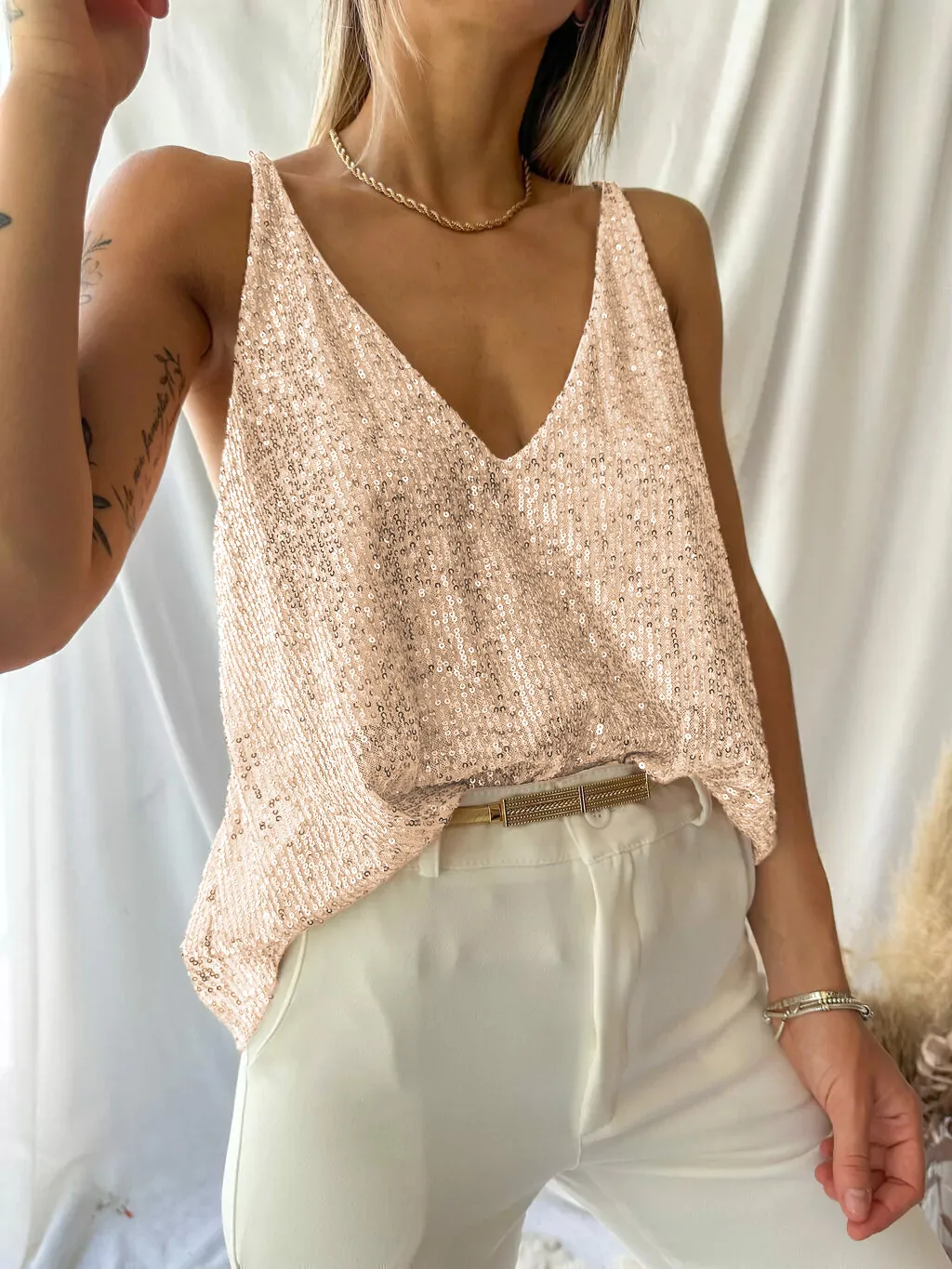 Heavy Embroidery Sequins Vest Loose Outer Wear Camisole Sexy V-neck New  Shiny Sleeveless Front And Back Wearable display picture 14
