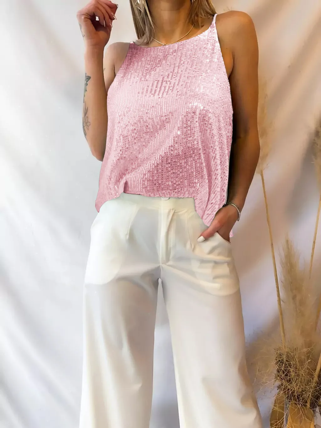 Heavy Embroidery Sequins Vest Loose Outer Wear Camisole Sexy V-neck New  Shiny Sleeveless Front And Back Wearable display picture 15