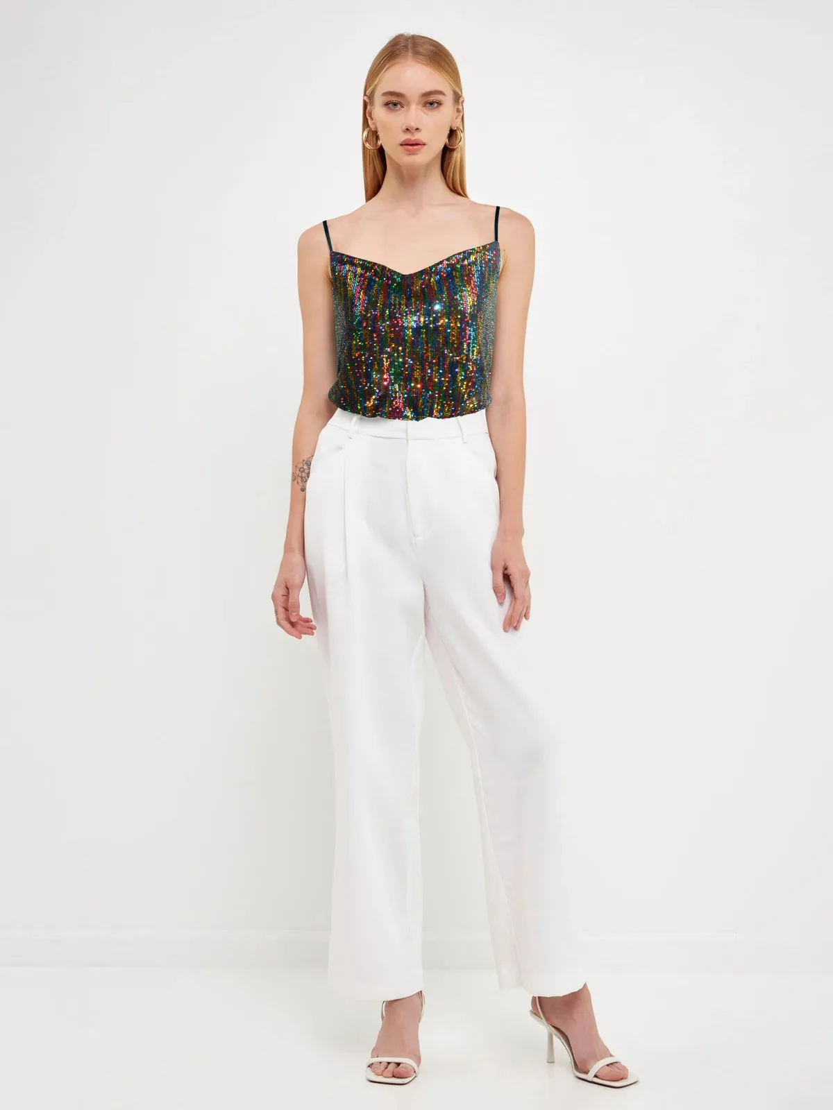 Women's Summer New V-Neck Casual Vest Wholesale Sequin Beaded Camisole Top display picture 4