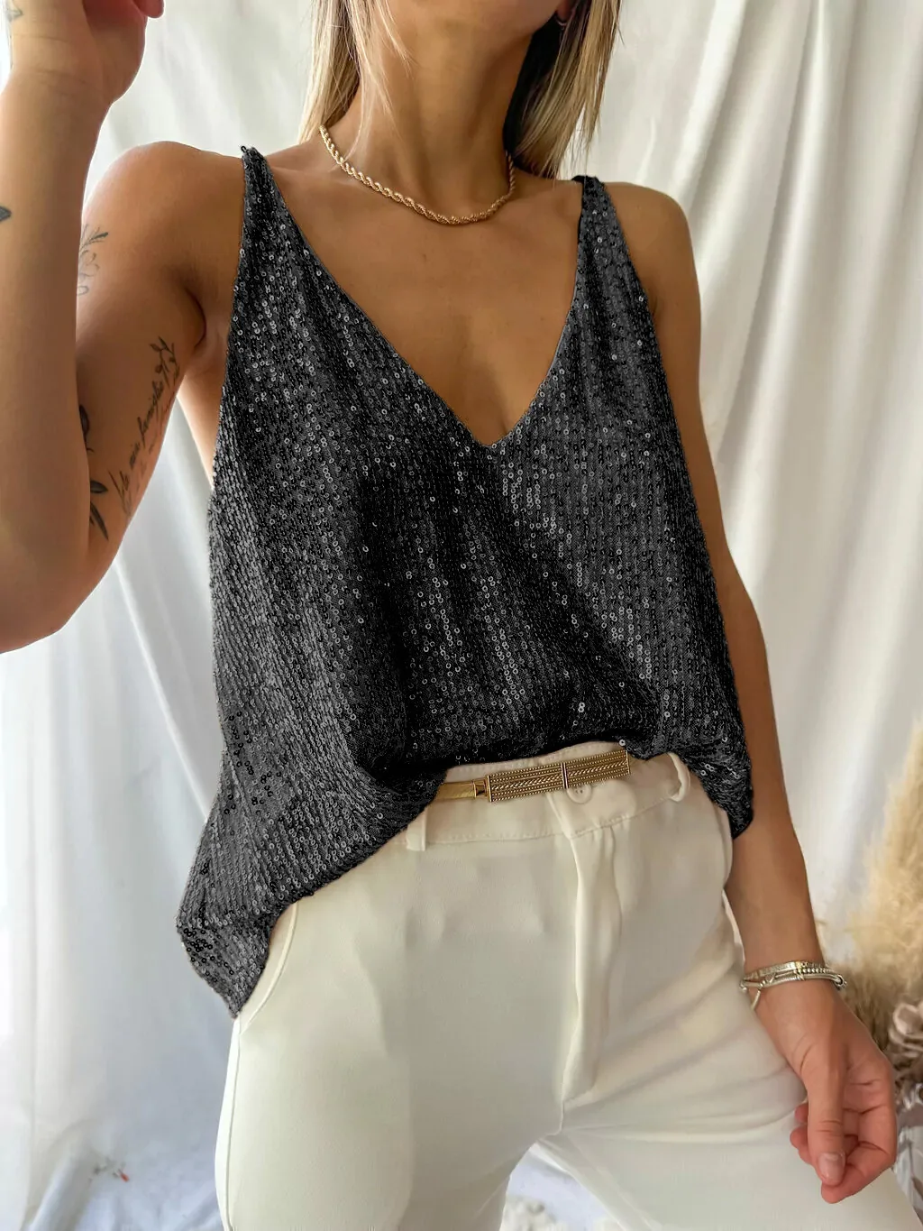 Heavy Embroidery Sequins Vest Loose Outer Wear Camisole Sexy V-neck New  Shiny Sleeveless Front And Back Wearable display picture 31