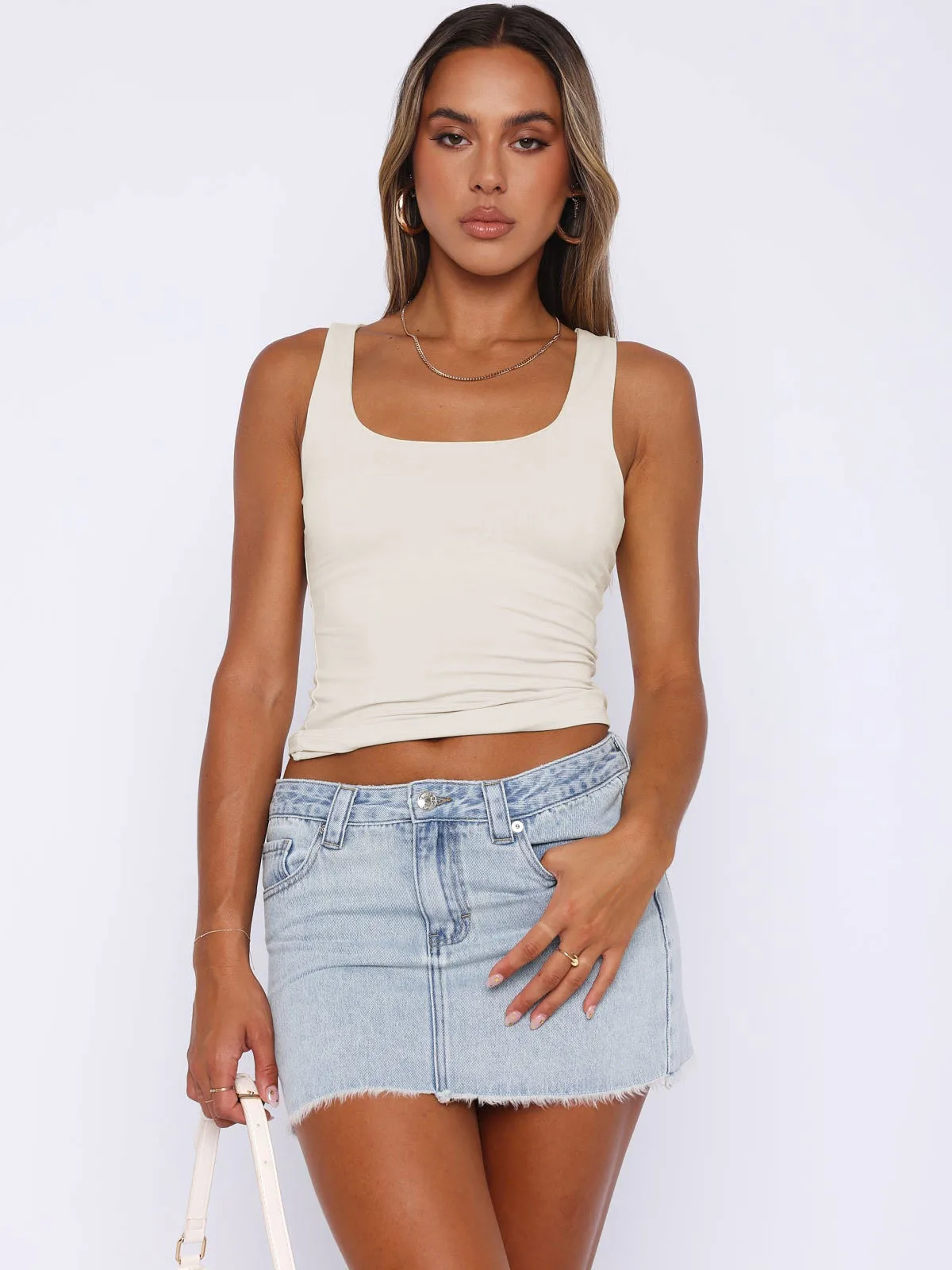Spring And Summer New Y2K Sexy Spice Girls Women's Sleeveless Square Collar Casual Basic Navel Camisole Women's Vest display picture 2
