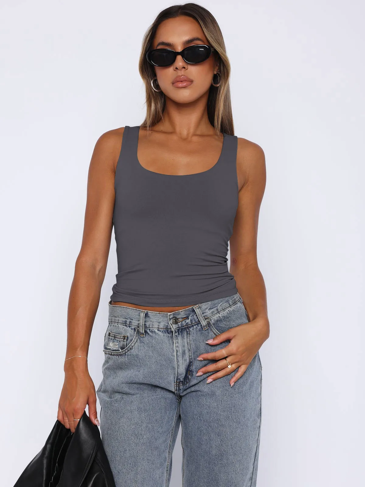 Spring And Summer New Y2K Sexy Spice Girls Women's Sleeveless Square Collar Casual Basic Navel Camisole Women's Vest display picture 26